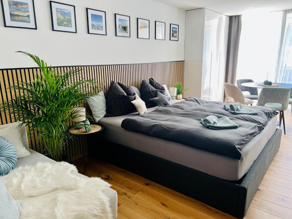 See-Apartment AURA am Fuße der Gerlitzen Alpe und Ufer des Ossiacher Sees - mit privatem Seezugang & Hallenbad