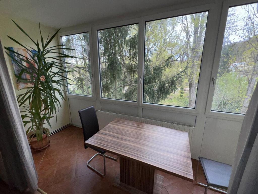 Silent Park Apartment