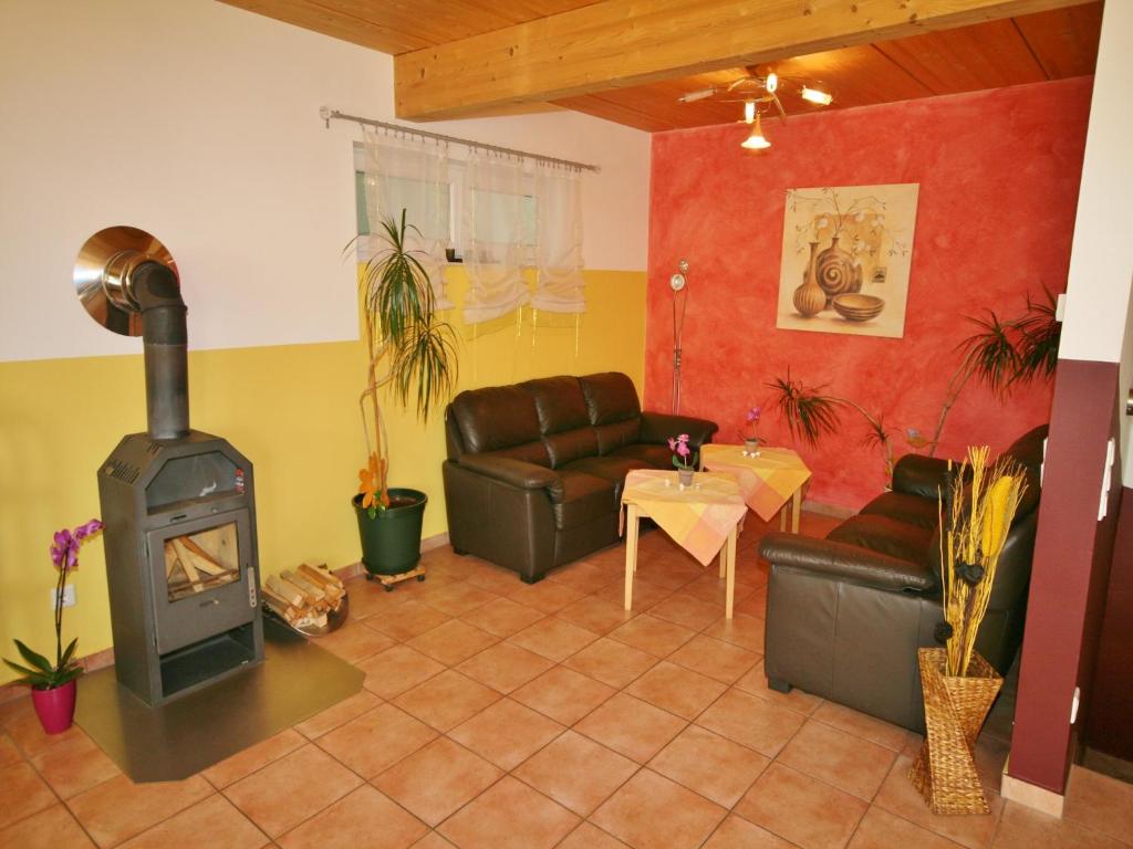 Chalet in Piesendorf near Kaprun Ski Slopes, cleaning included