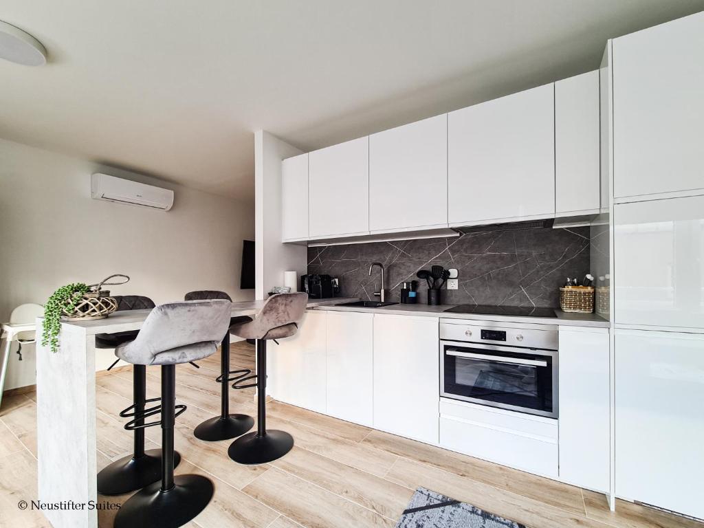 St Antoni Suite2 Stilvolle Ferienwohnung mit Parkplatz in Eisenstadt