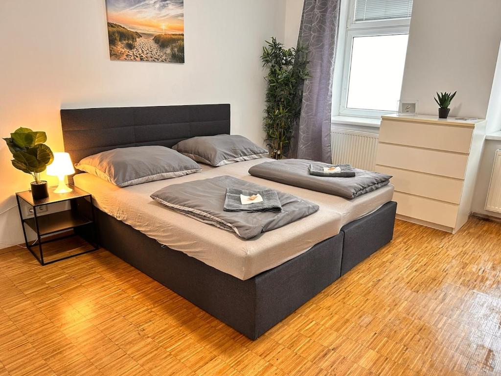 Vienna City Flat - 3 Rooms for 5 - ground floor - near Metro