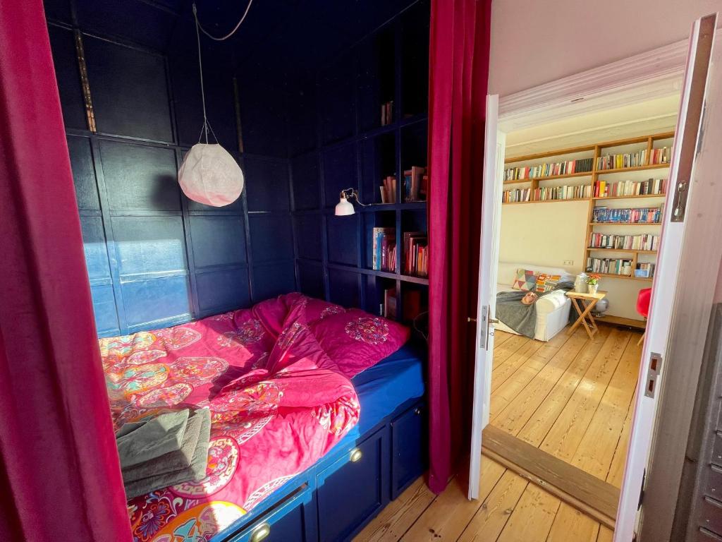 Sunny apartment in Neukölln