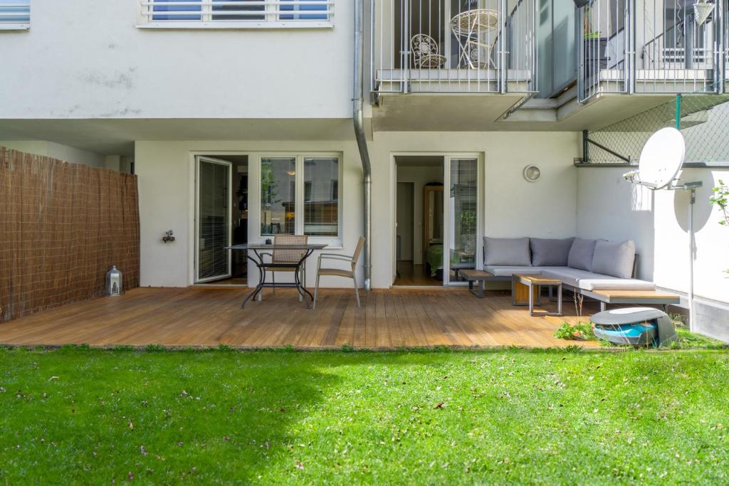 Apartment with garden close to Stadthalle, Westbahnhof