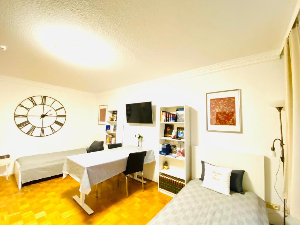 #welcometomessehannover#twobedroomapartment&balcony