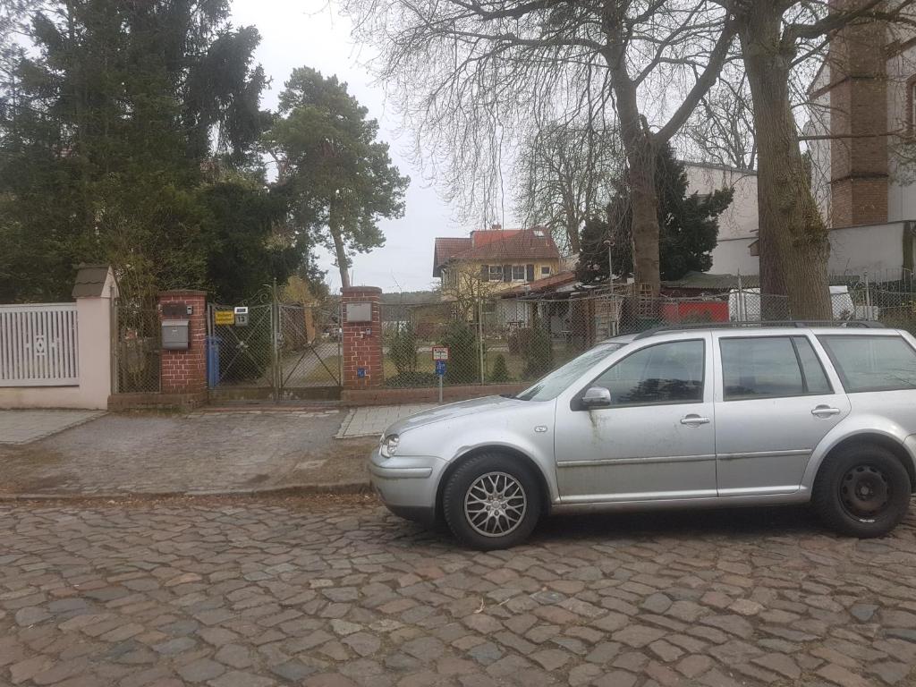 Wohnung und Dachgeschosswohnung im Haus am See von Berlin